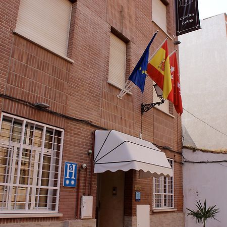 Hotel Cuatro Canos Alcalá de Henares Buitenkant foto